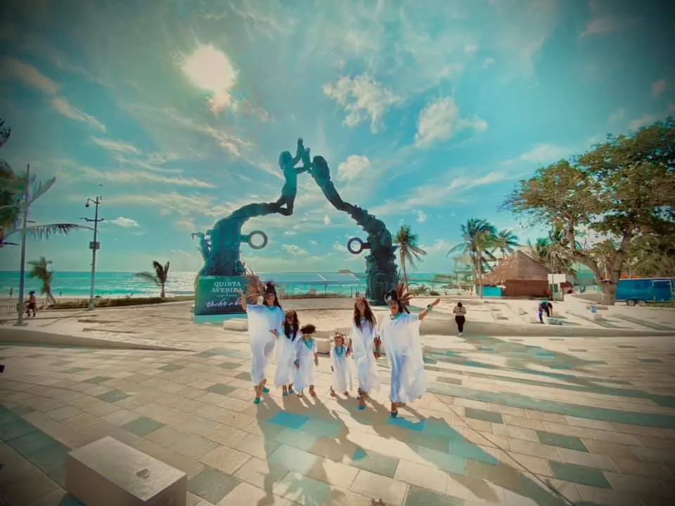 imagen de Guía Completa del Portal Maya en Playa del Carmen: Historia, Significado y Consejos para tu Visita